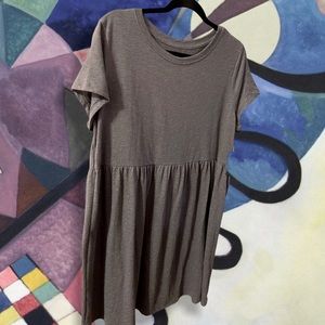 Simple comfy T-shirt dress for any season. Size XXL